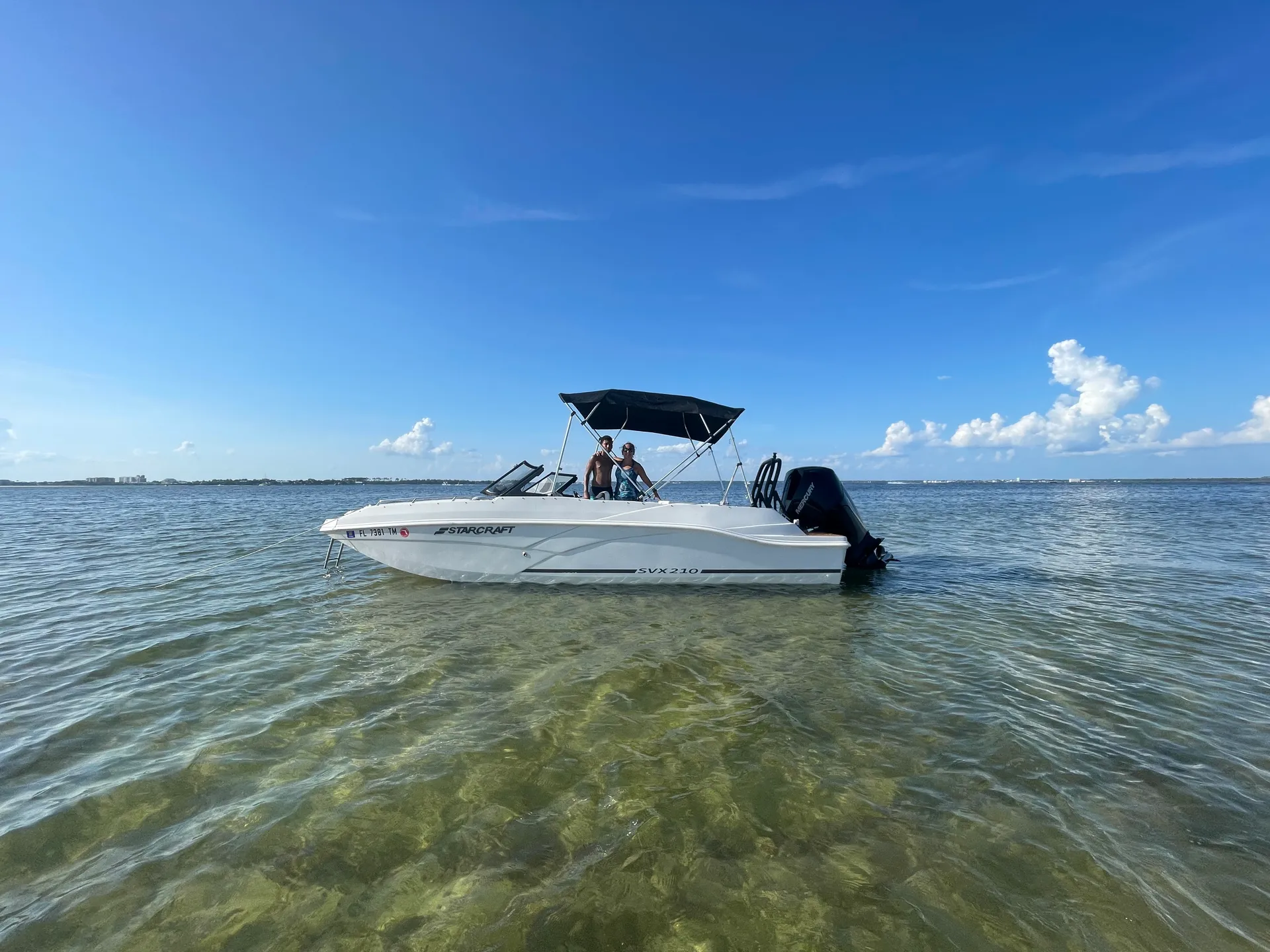 10 Person: Family Outboard &amp; Excursion Fun 2023 StarCraft 210 SVX OB