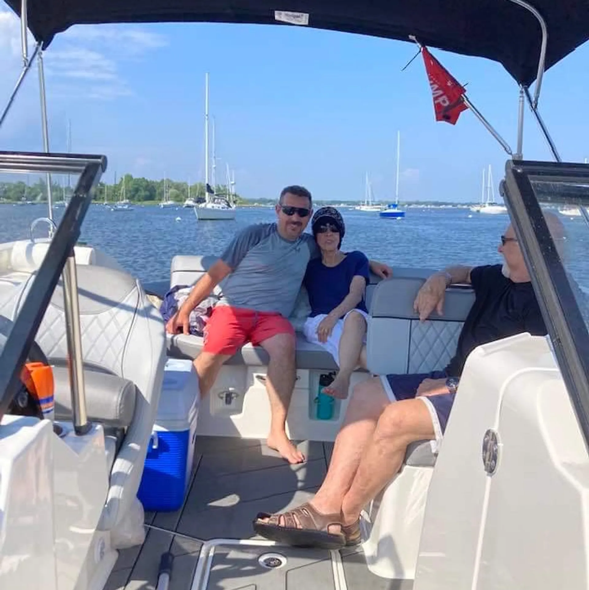 BAYLINER DX2200 in Warwick, RI — photo 3