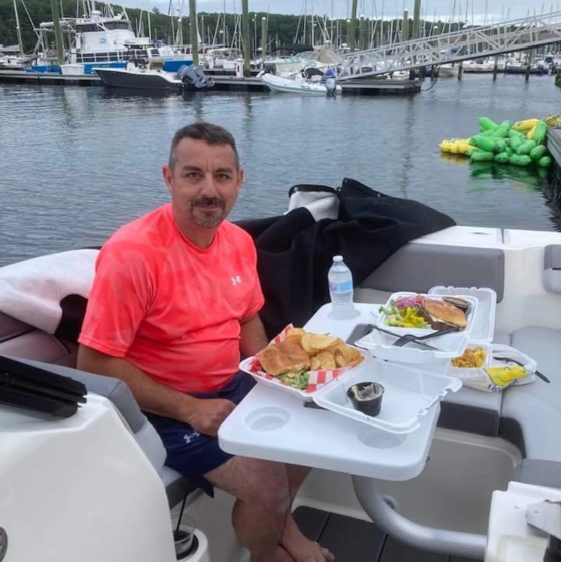 BAYLINER DX2200 in Warwick, RI — photo 8