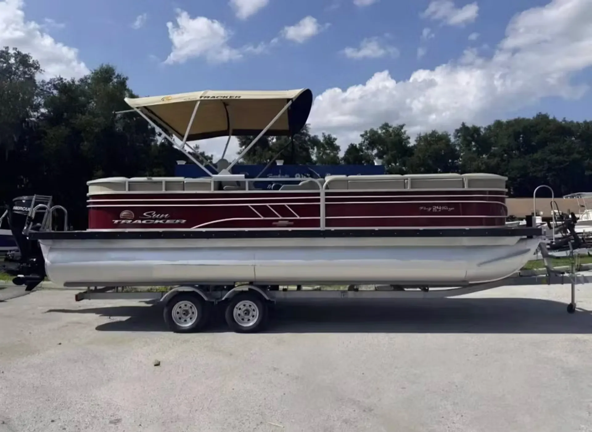 🚤 Sun Tracker Party Barge 24 DLX | The Ultimate Anna Maria Island Exp