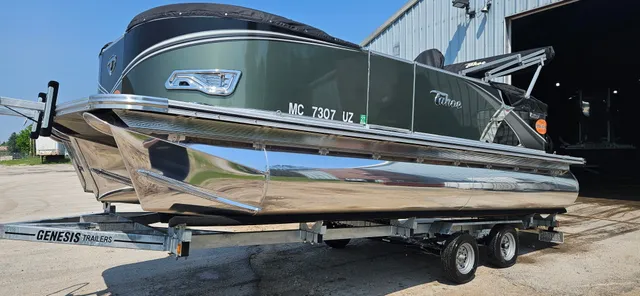 Rent a TAHOE PONTOONS pontoon in Manistee, MI near me
