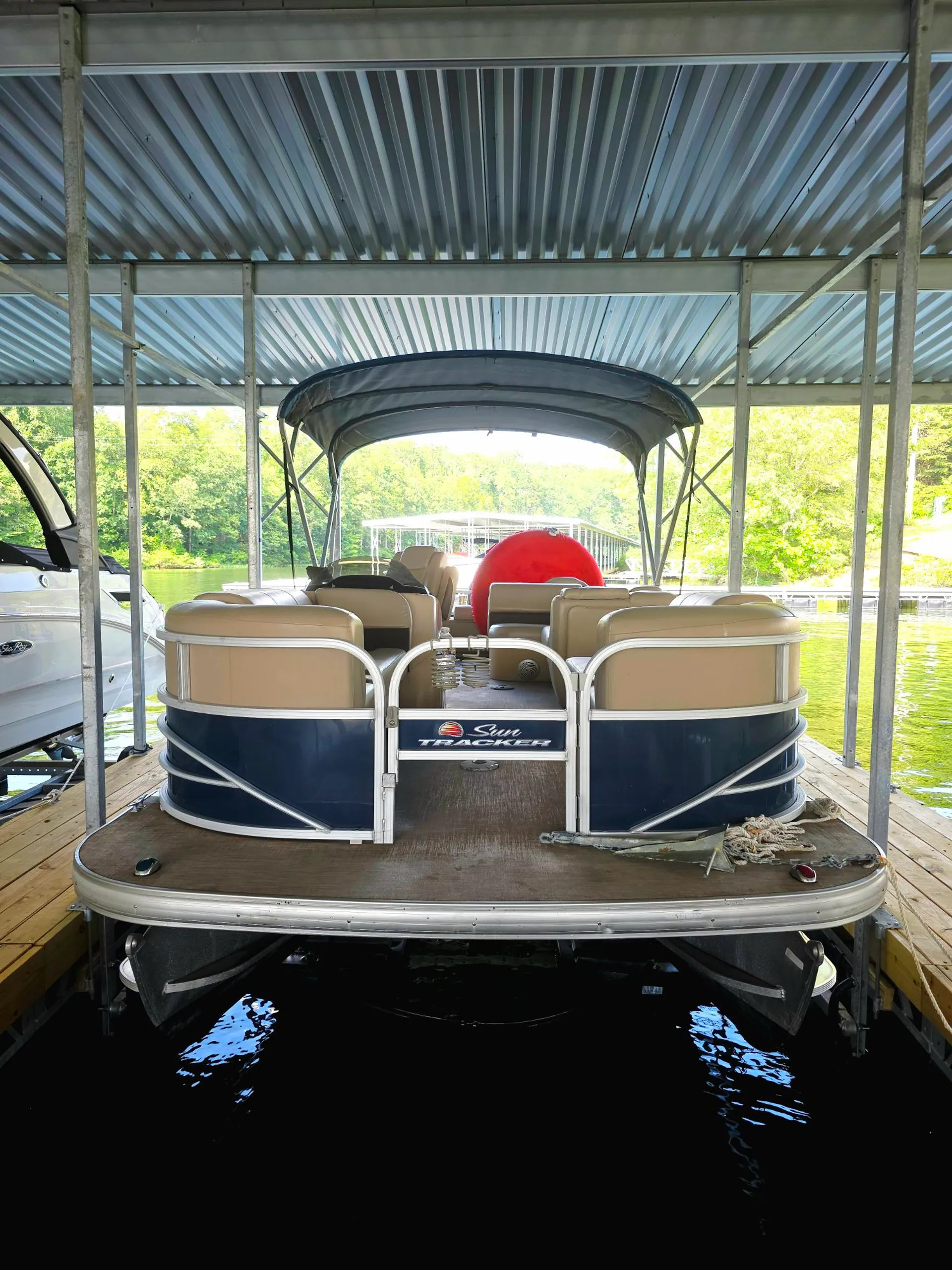  2019 Sun Tracker Sportfish 22DLX PONTOON on LAKE ANNA, BUMPASS VA