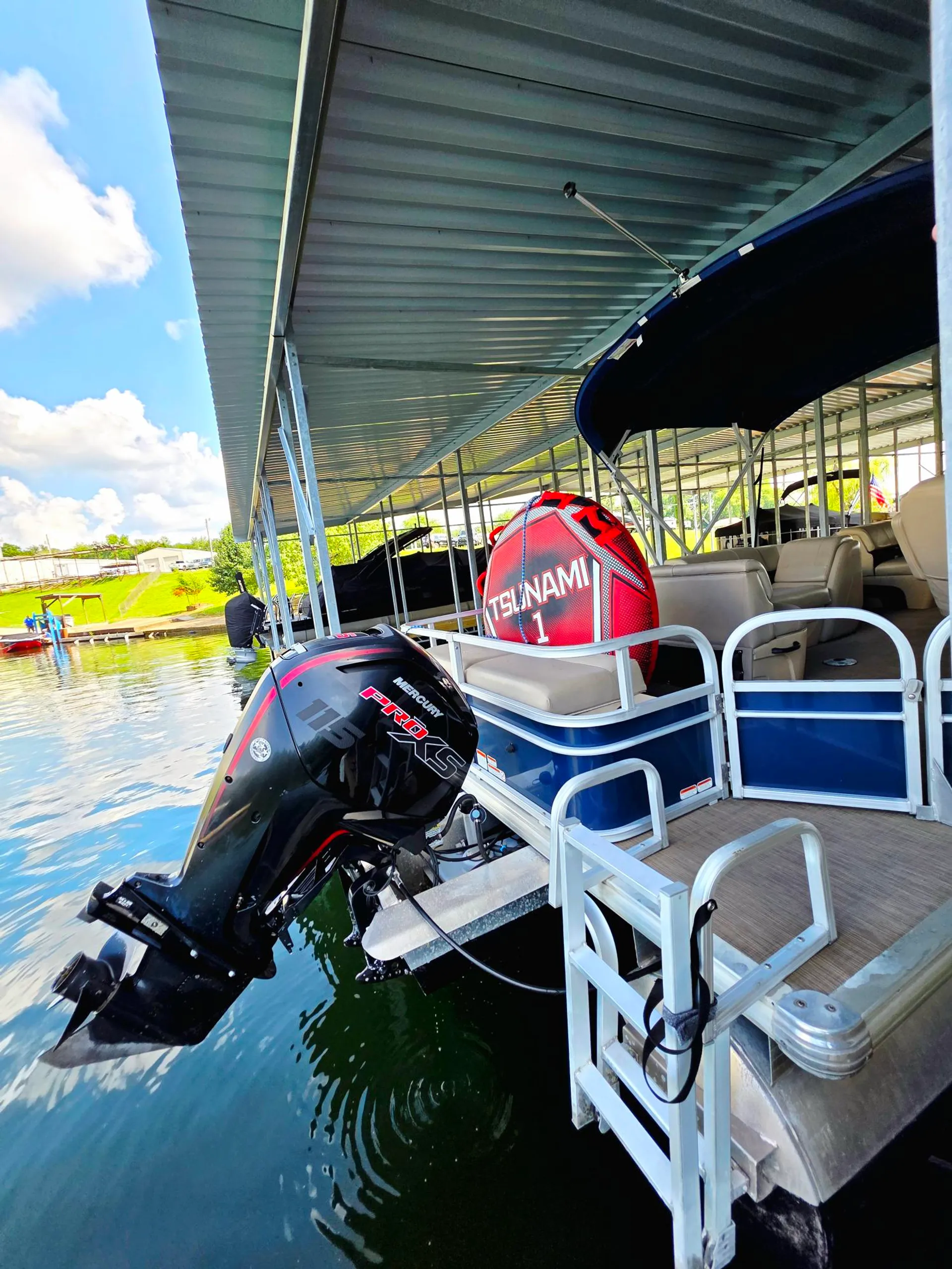  2019 Sun Tracker Sportfish 22DLX PONTOON on LAKE ANNA, BUMPASS VA