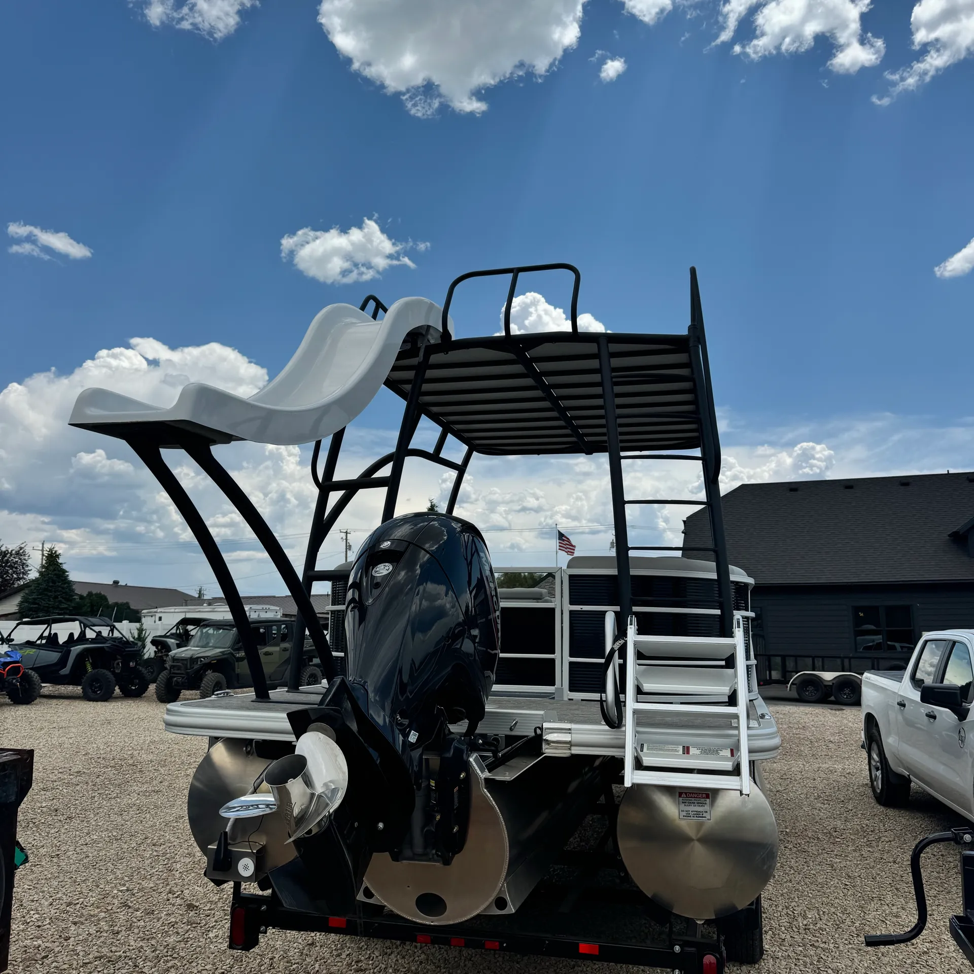 South Bay Pontoons 523 series pontoon  in Morristown, AZ — photo 2