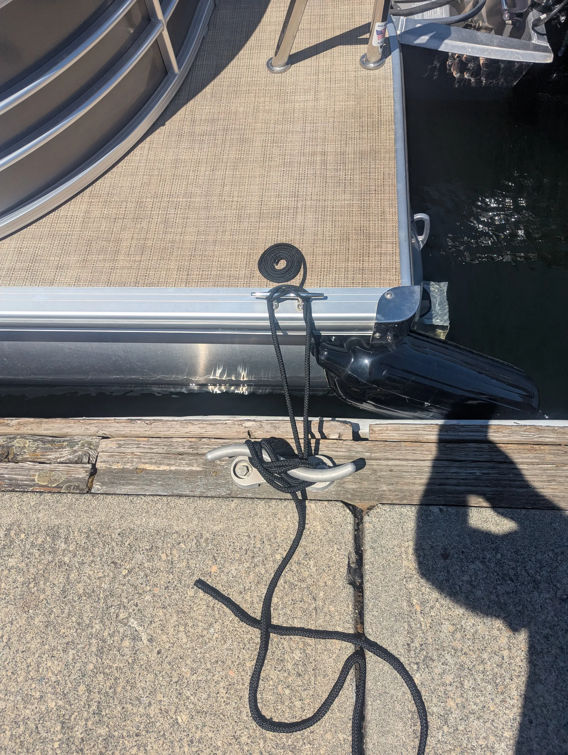 Triton(like new)- 140hp outboard