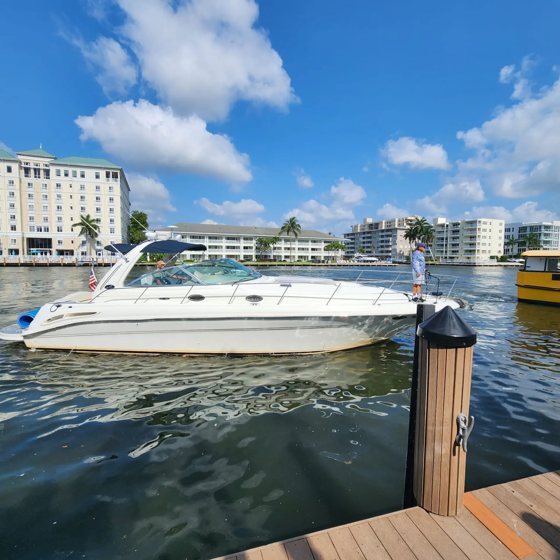 Cruise Fort Lauderdale in Style: Charter This Stunning 45' Sea Ray 