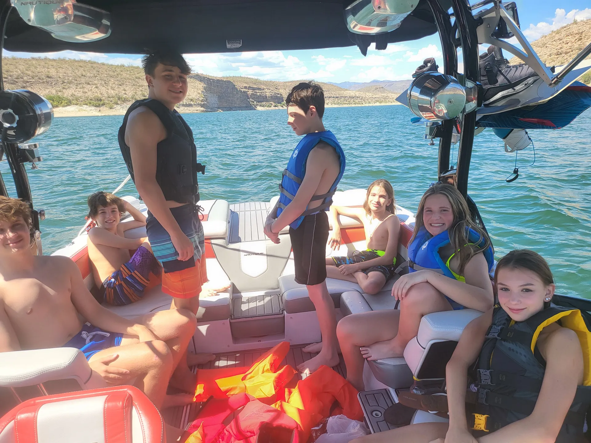 Learn to wake or just enjoy Lake Pleasant. You'll love the EDventure!