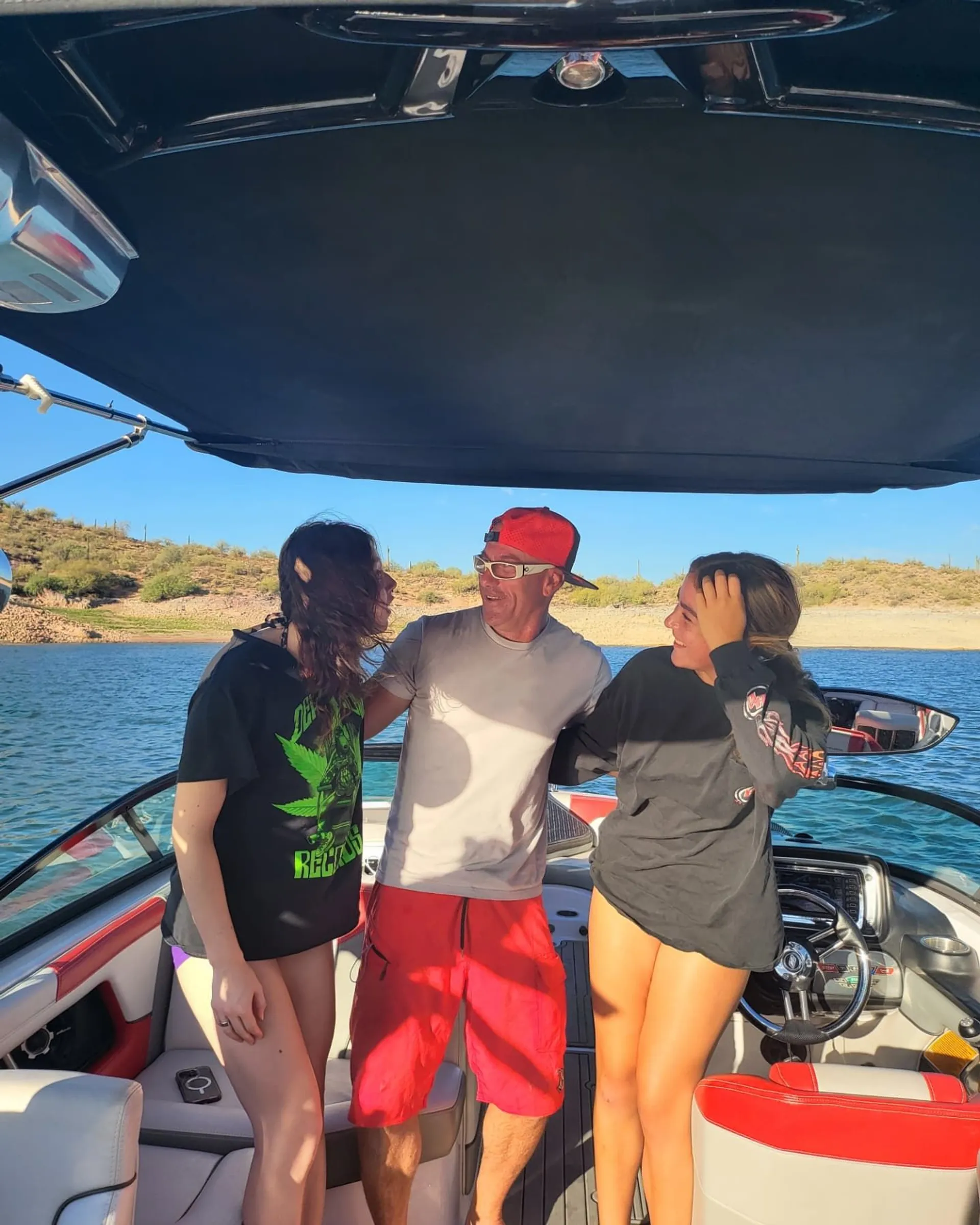 Learn to wake or just enjoy Lake Pleasant. You'll love the EDventure!