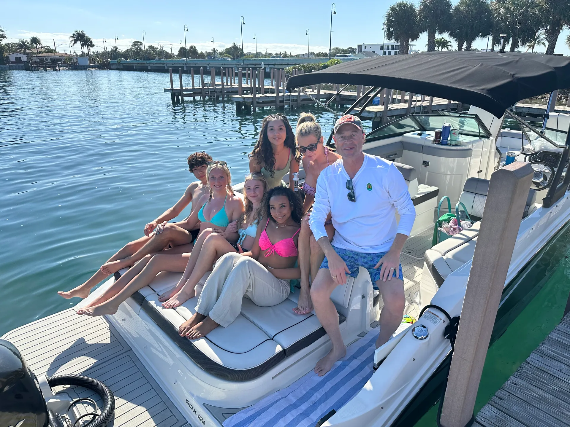 Peanut Island Tour aboard Sea Ray Luxury Boat
