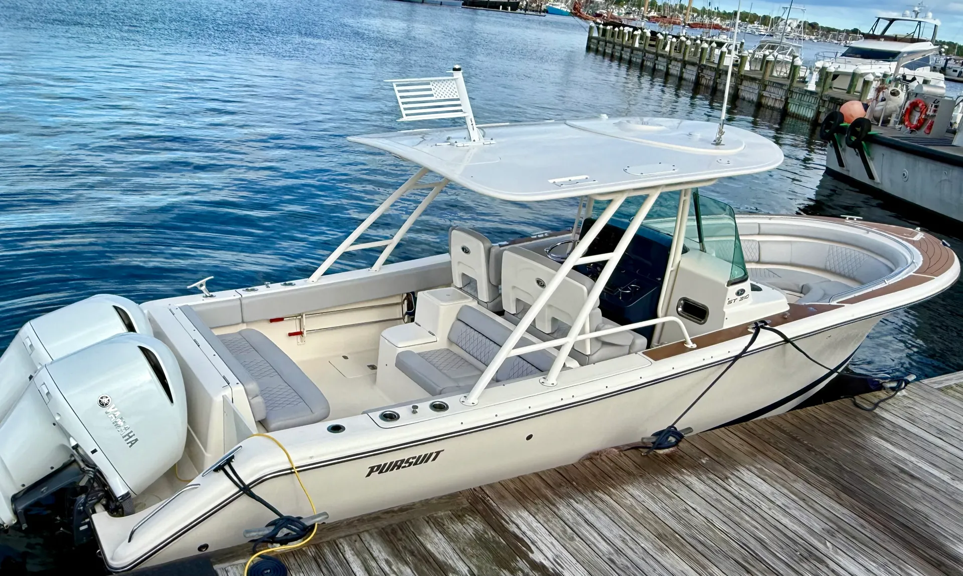 PURSUIT ST310 SPORT W/2-F300HP in Newport, RI — photo 5