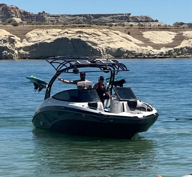 Rent a YAMAHA ski and wakeboard in Herriman, UT near me