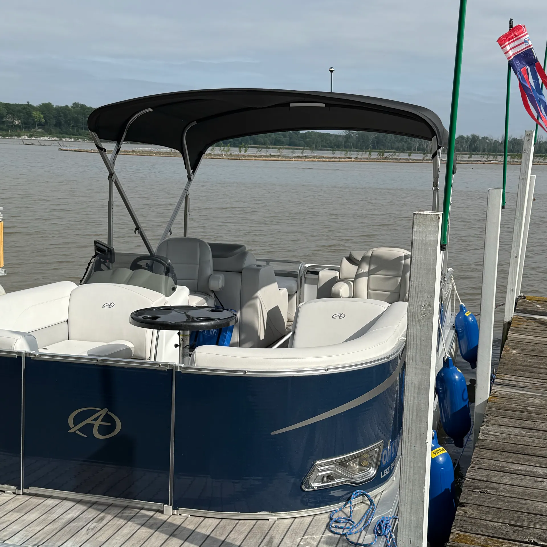 AWESOME AVALON PONTOON