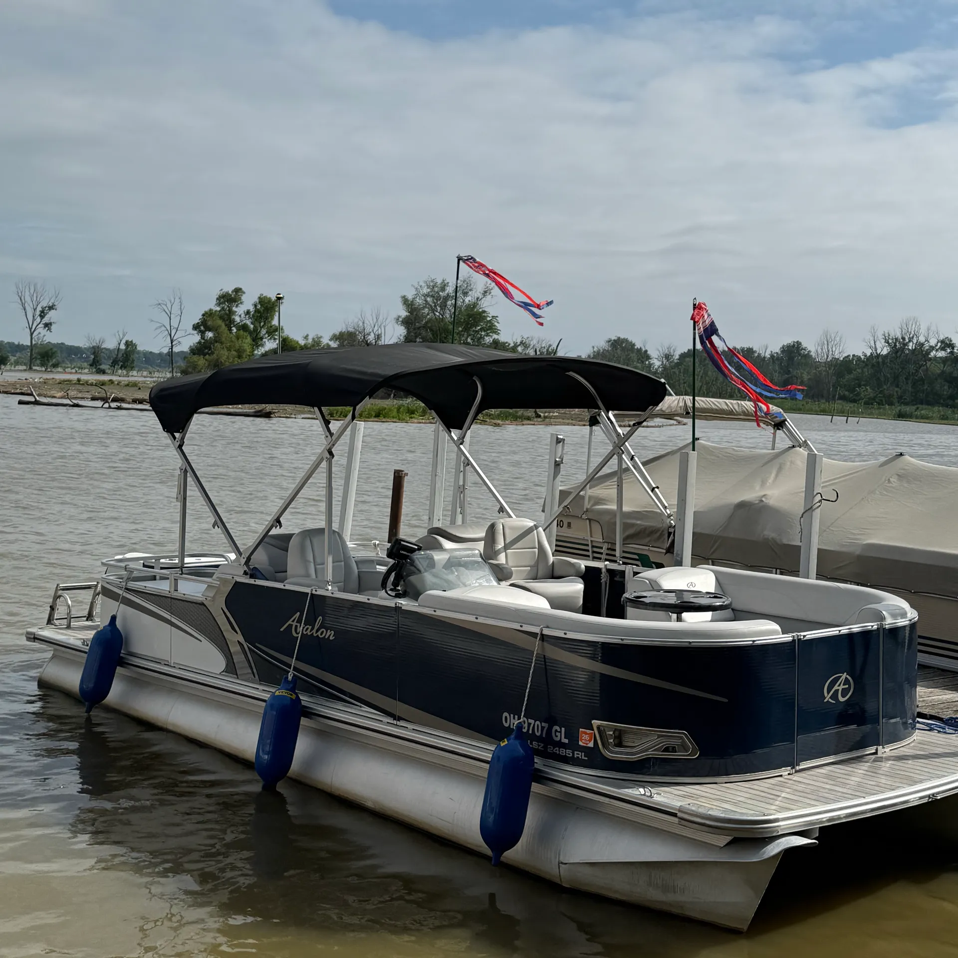AWESOME AVALON PONTOON