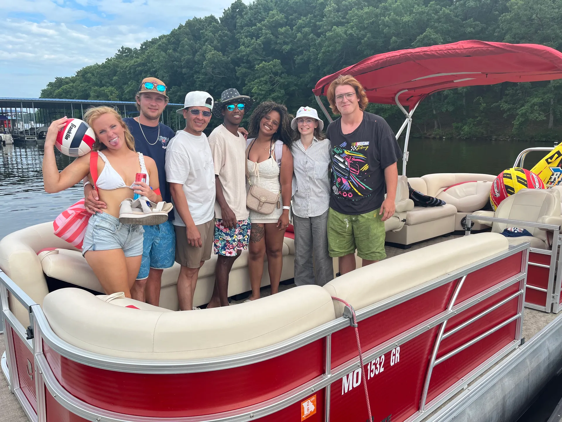 ***Captained 27ft Tritoon*** “Hydrotherapy”