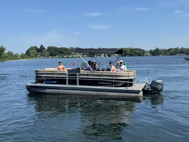 Rent a STARCRAFT MARINE pontoon in Wayzata, MN near me