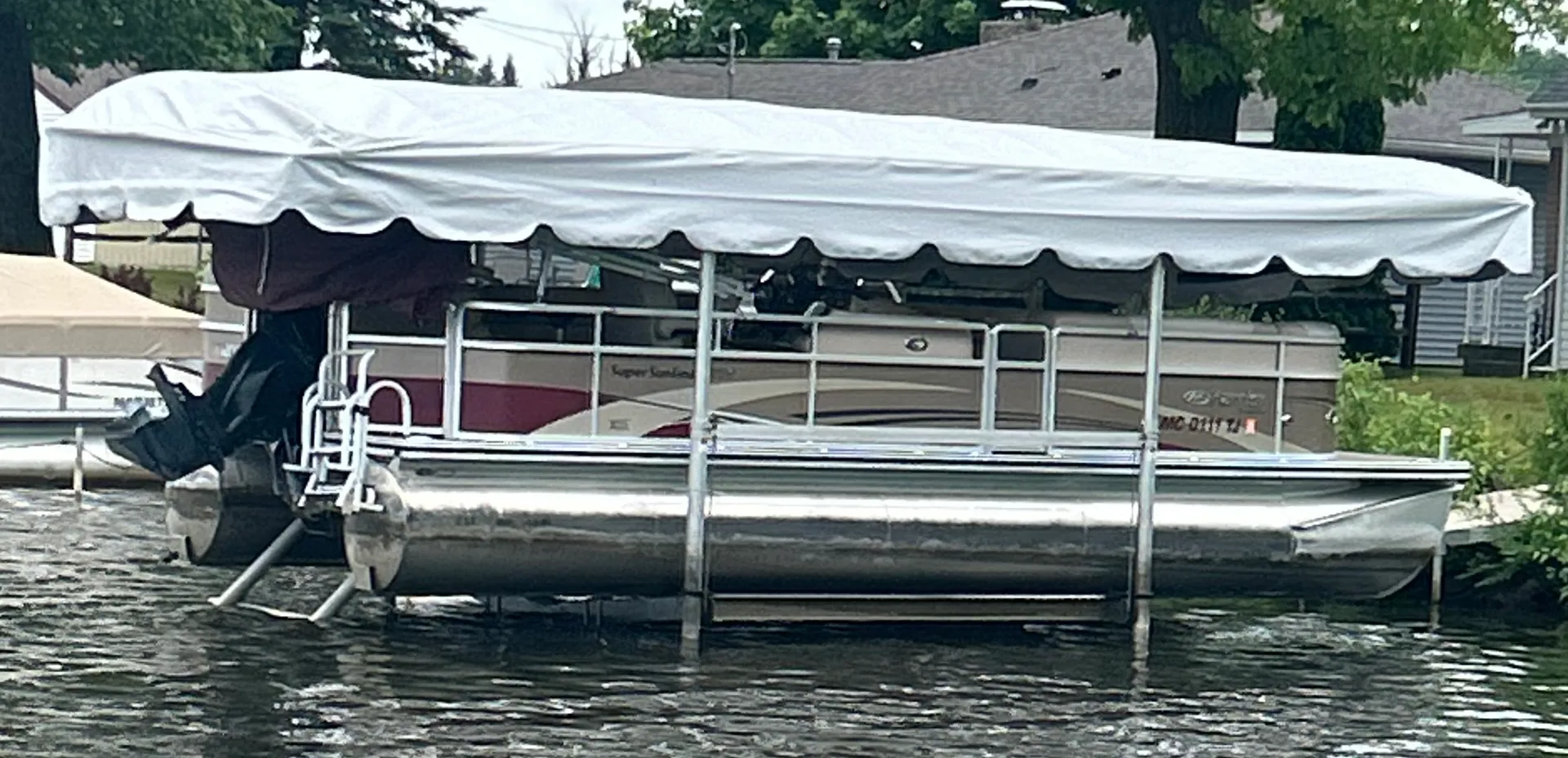 Harris Super Sunliner  in Gladwin, MI — photo 2