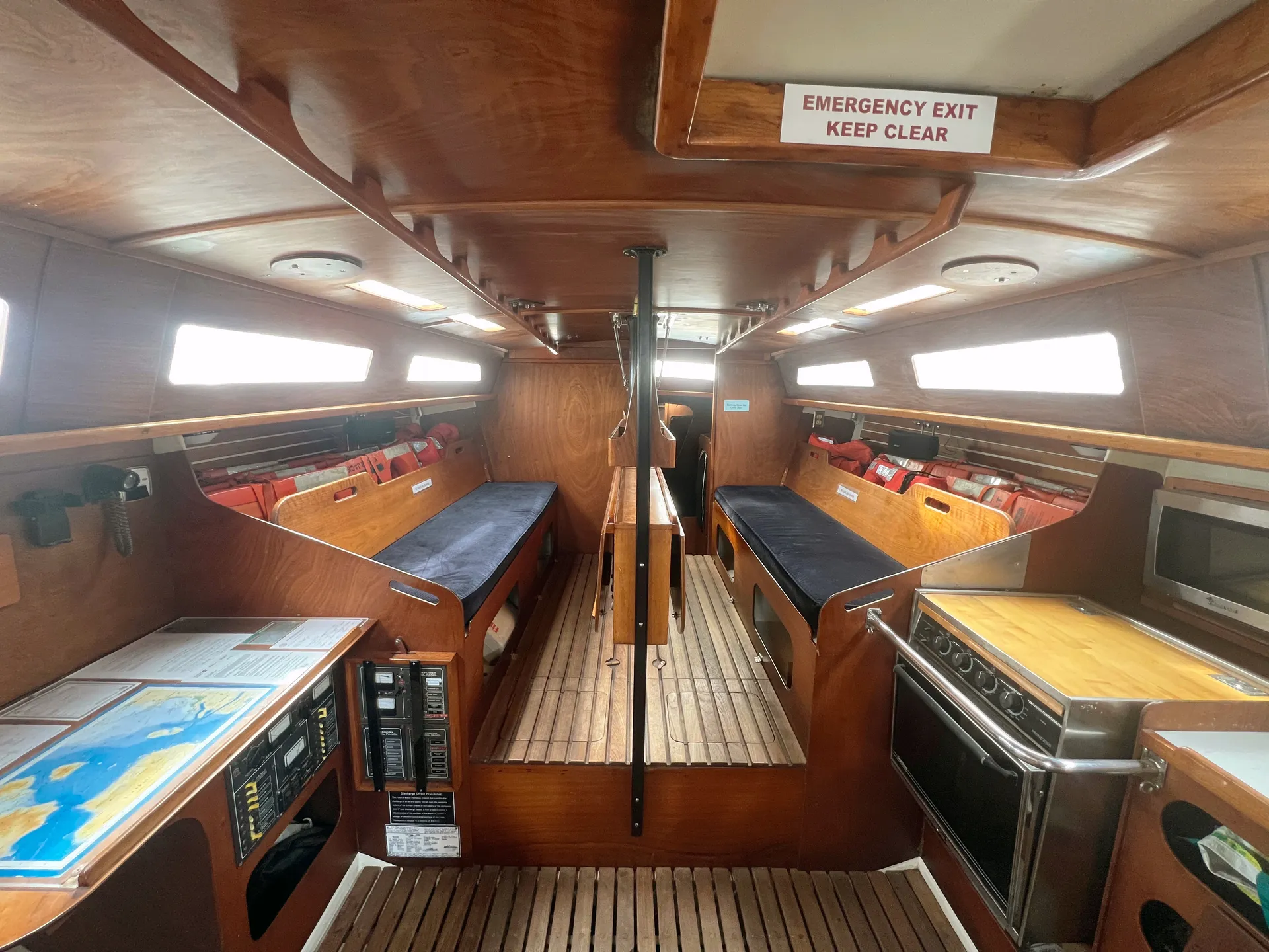 Up to 15 pax - Sail Yukon Jack