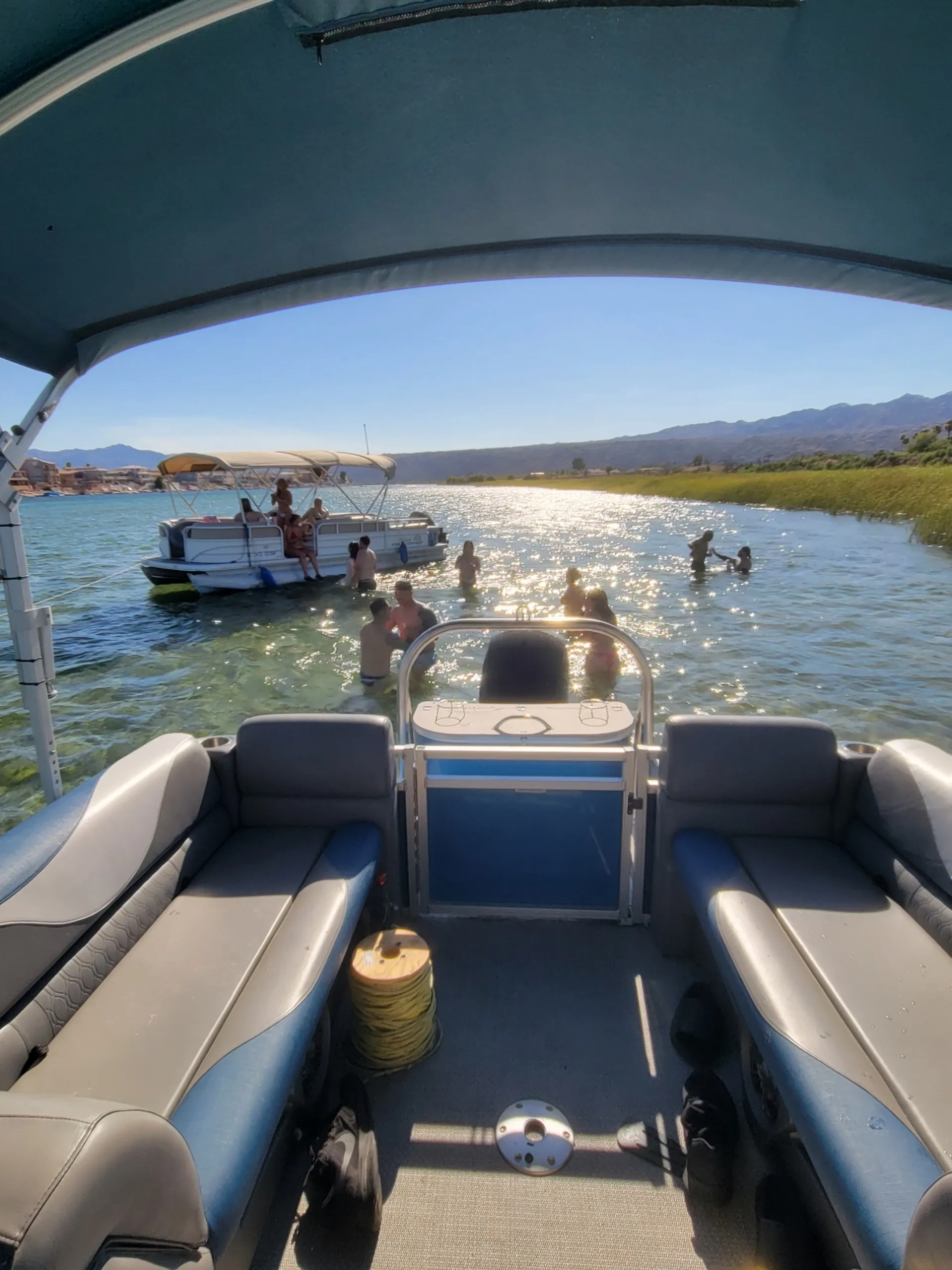 Family Fun! 22ft Sun Tracker Pontoon–115HP | Double Bimini | BBQ | 2Hr