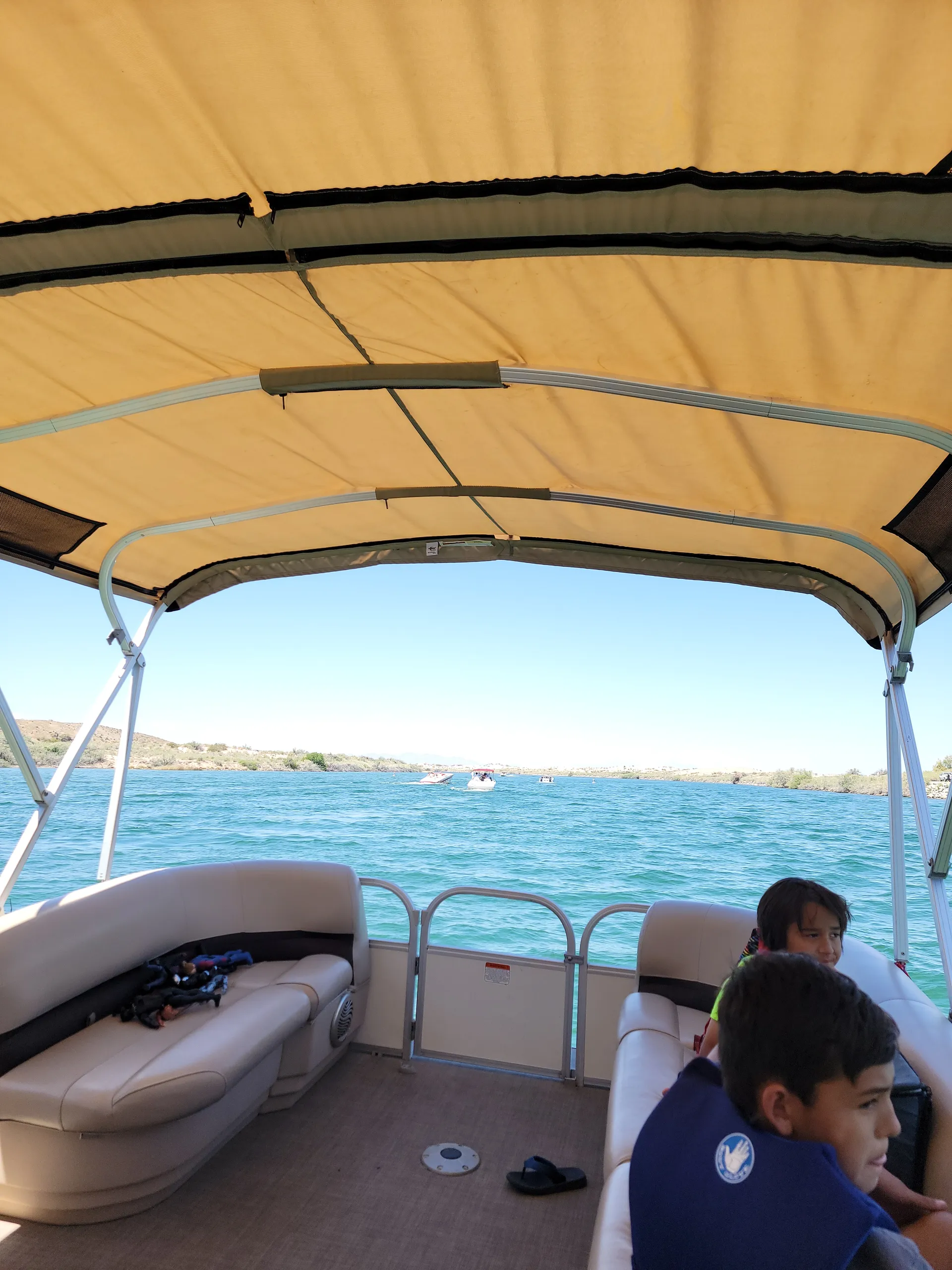 Family Fun! 22ft Sun Tracker Pontoon–115HP | Double Bimini | BBQ | 2Hr