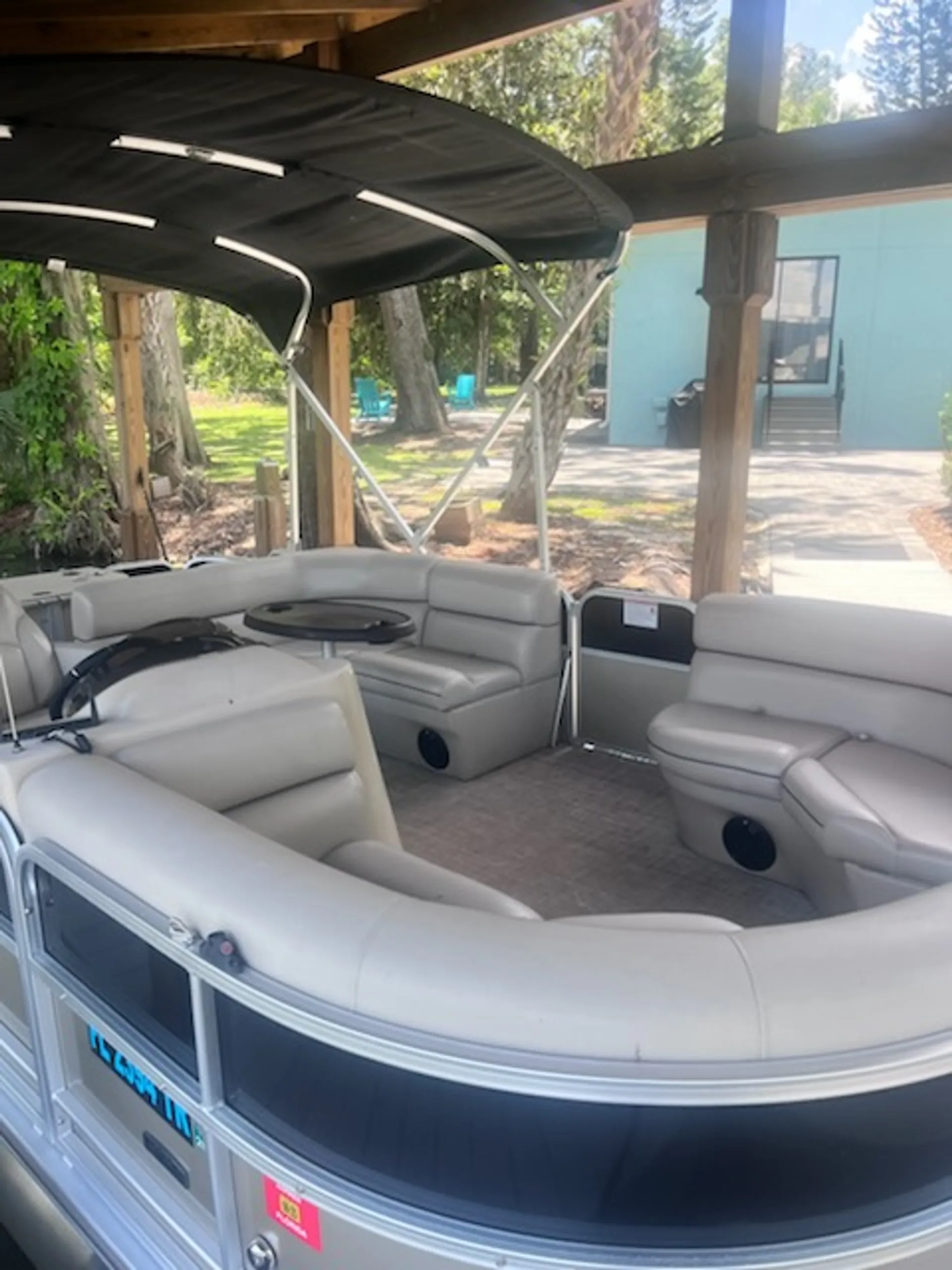 Pontoon FUN in Downtown Tavares on the Harris Chain of Lakes