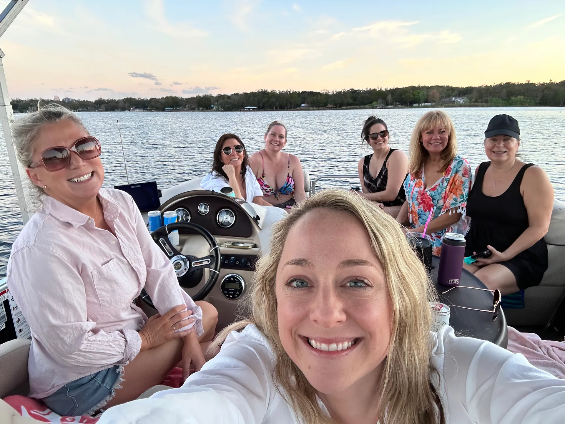 Pontoon FUN in Downtown Tavares on the Harris Chain of Lakes
