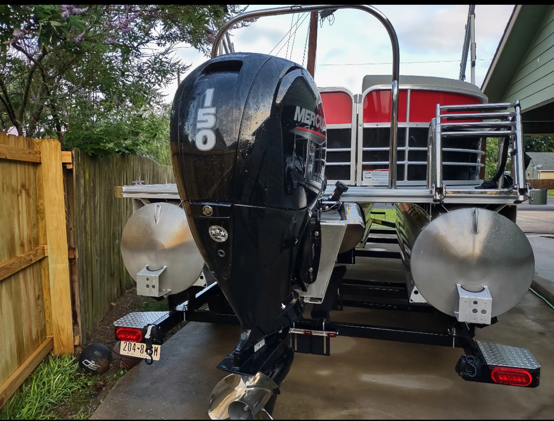 BERKSHIRE PONTOONS 24RFX LE in Flint, TX — photo 10