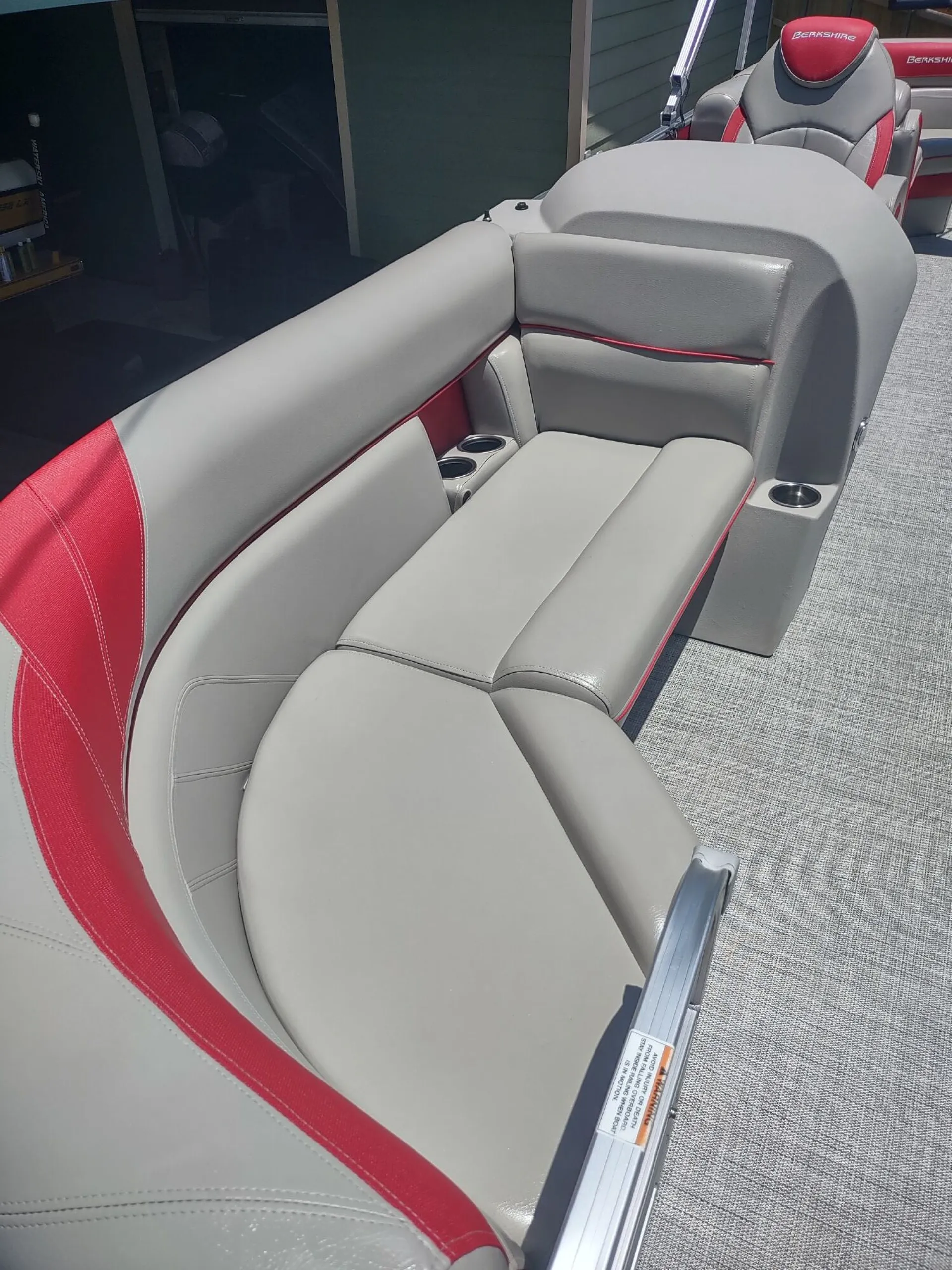 BERKSHIRE PONTOONS 24RFX LE in Flint, TX — photo 5