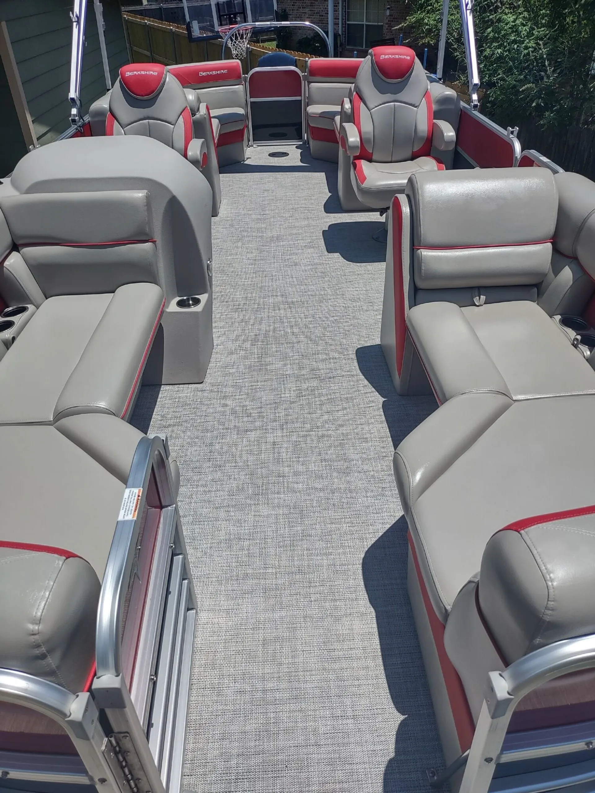 BERKSHIRE PONTOONS 24RFX LE in Flint, TX — photo 4