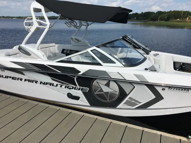 Rent a Correct Craft ski and wakeboard in Horseshoe Bay, TX near me