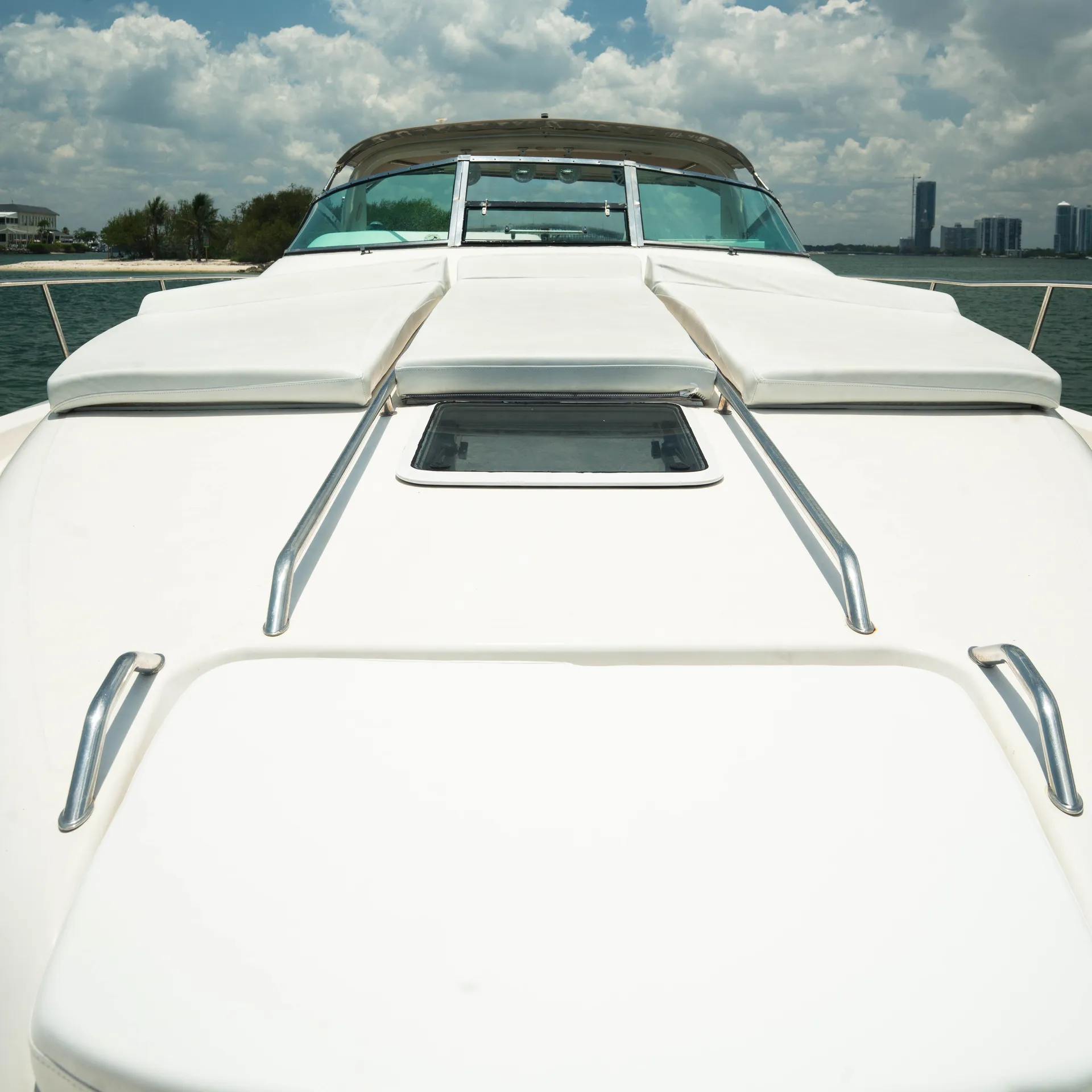 💥2 FREE JETSKI ! 💥50 ft yatch Include Floating mat💥