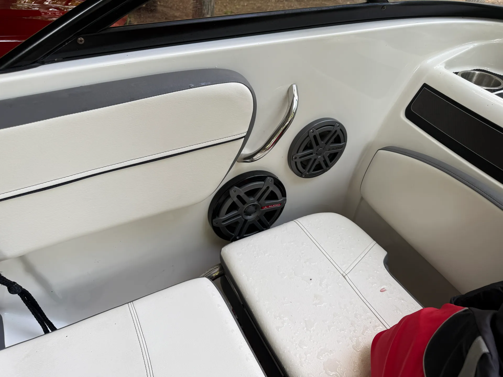 2017 Bayliner VR5 Get On The Lake &amp; GO! 