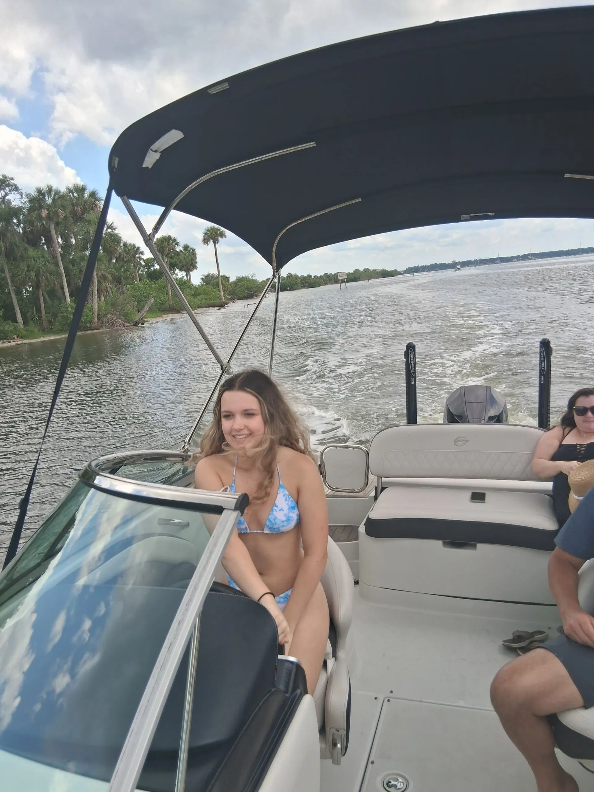 2021 crownline deck boat to enjoy Cocoa Beach!