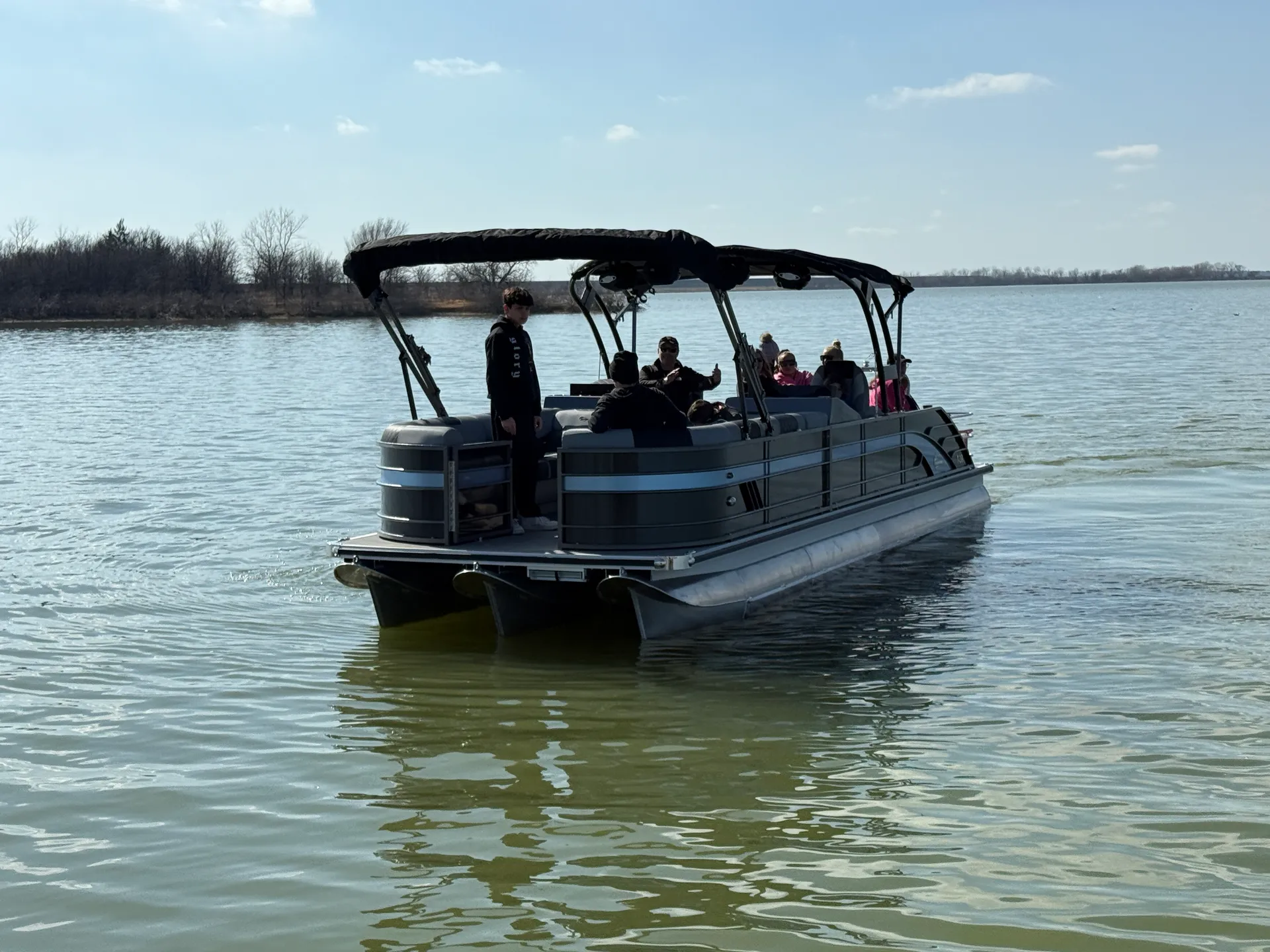 16 person 30 foot 300 HP Tritoon! Pontoon in style and enjoy the space