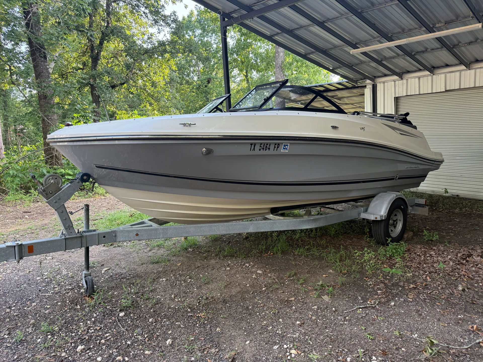 2017 Bayliner VR5 Get On The Lake &amp; GO! 