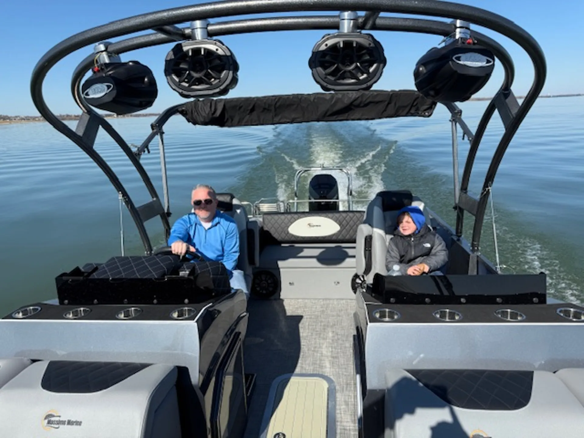 16 person 30 foot 300 HP Tritoon! Pontoon in style and enjoy the space