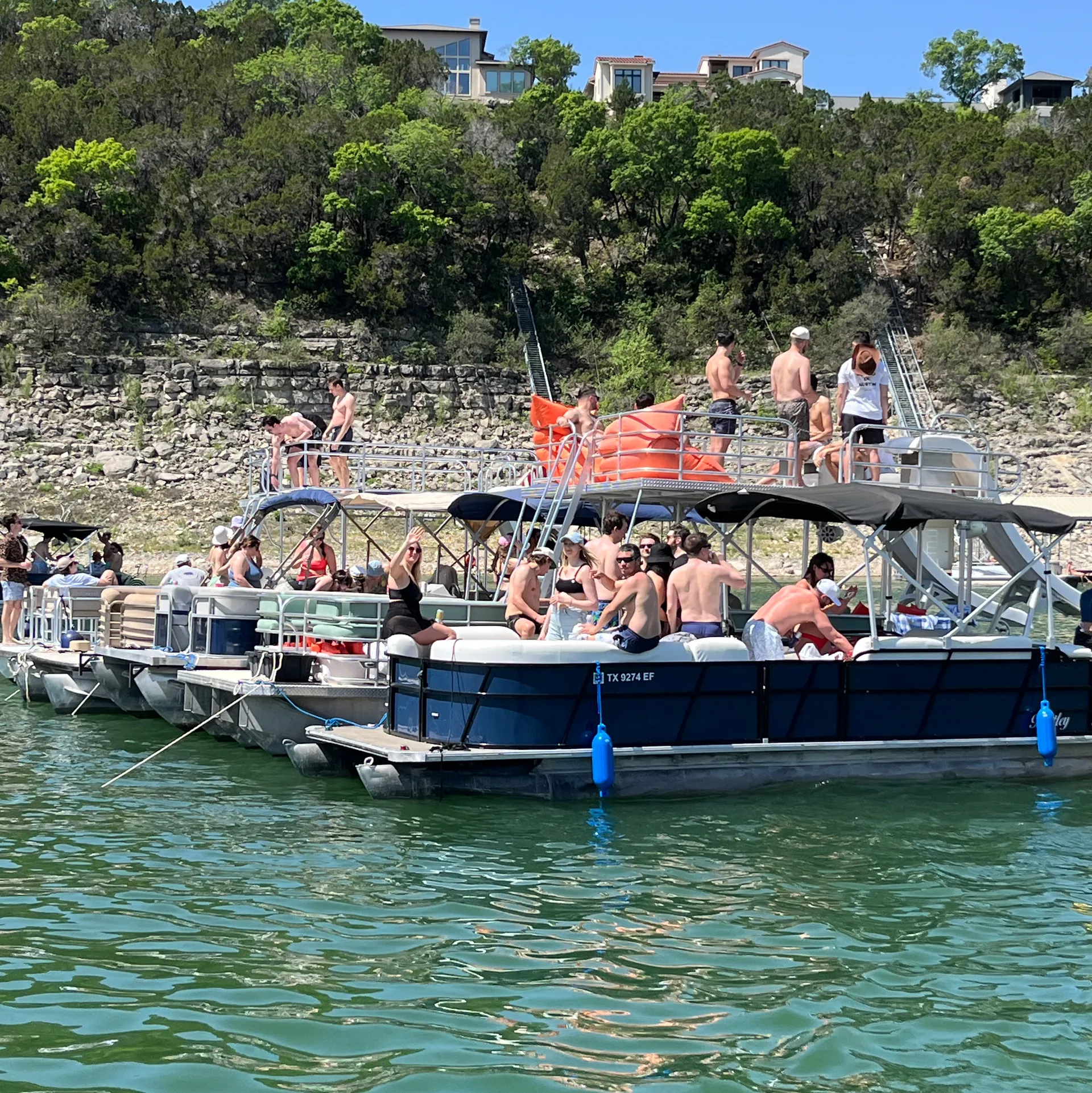 Beautiful and Luxurious Bentley Blue Pontoon for 15 passengers 