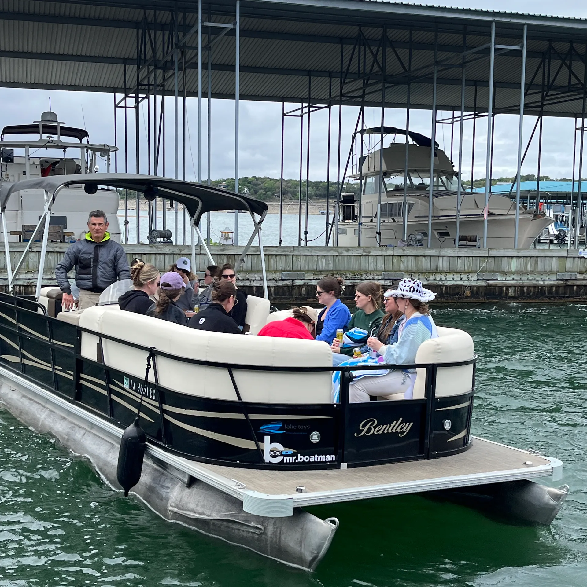 Luxury Bentley Black Pontoon for 15 passengers 