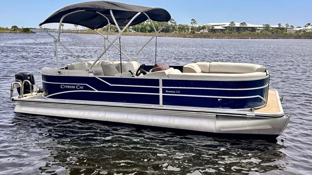 Rent a CYPRESS CAY pontoon in Orange Beach, AL near me