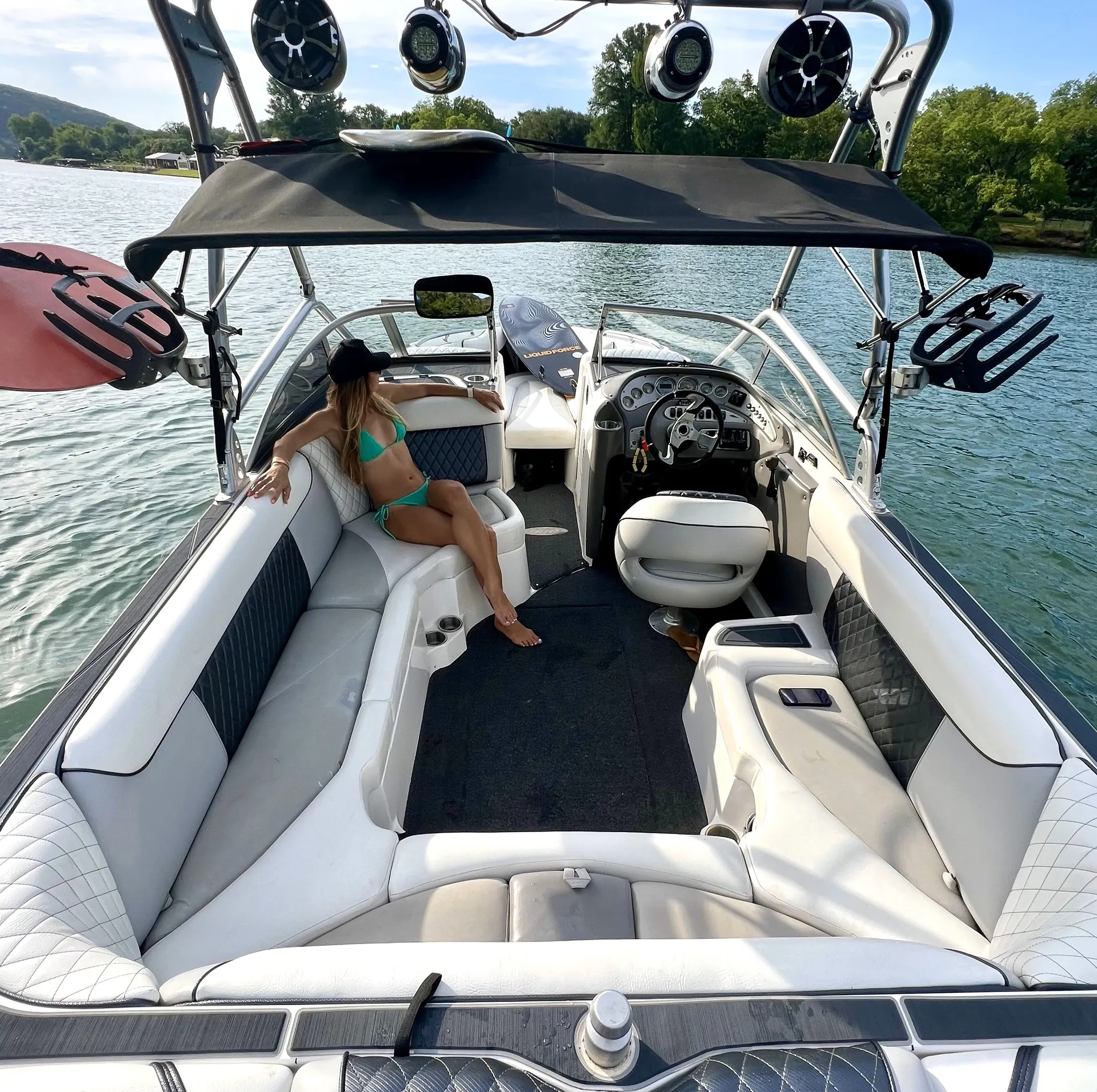 Tige' Boats 24V in Austin, TX — photo 6