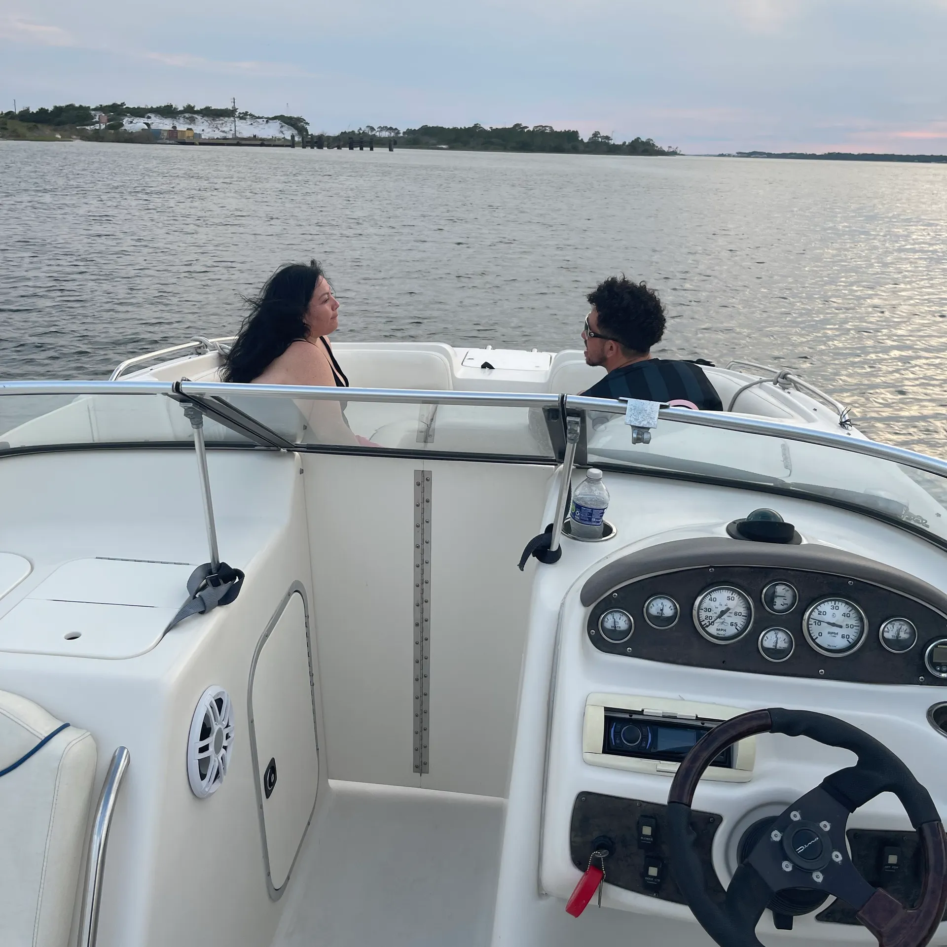 Monterey Boats 240 explorer sport in Hurlburt Field, FL — photo 3