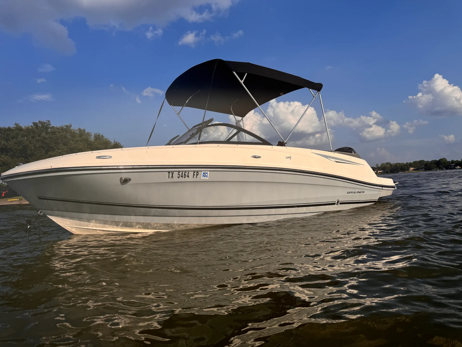 2017 Bayliner VR5 Get On The Lake &amp; GO! 