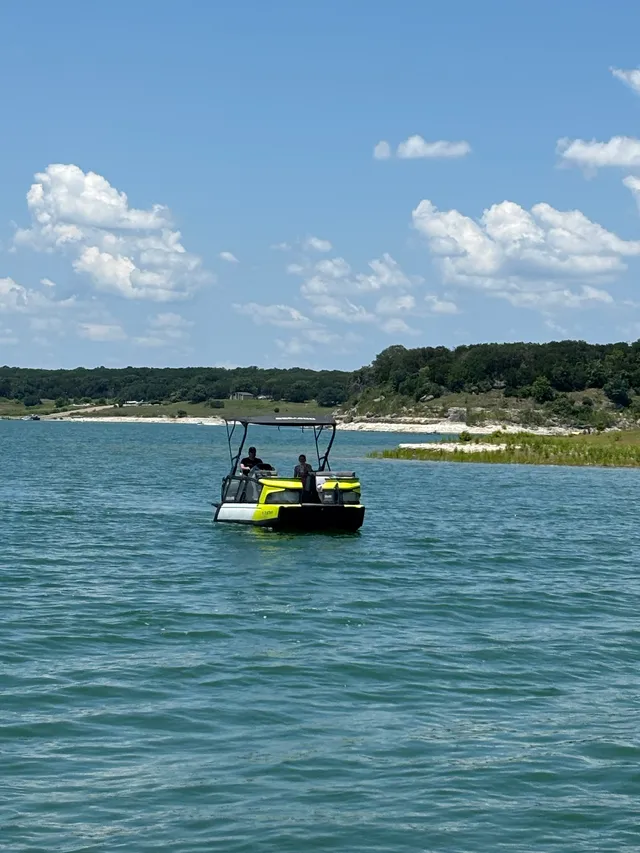 Rent a SEA-DOO pontoon in Leander, TX near me