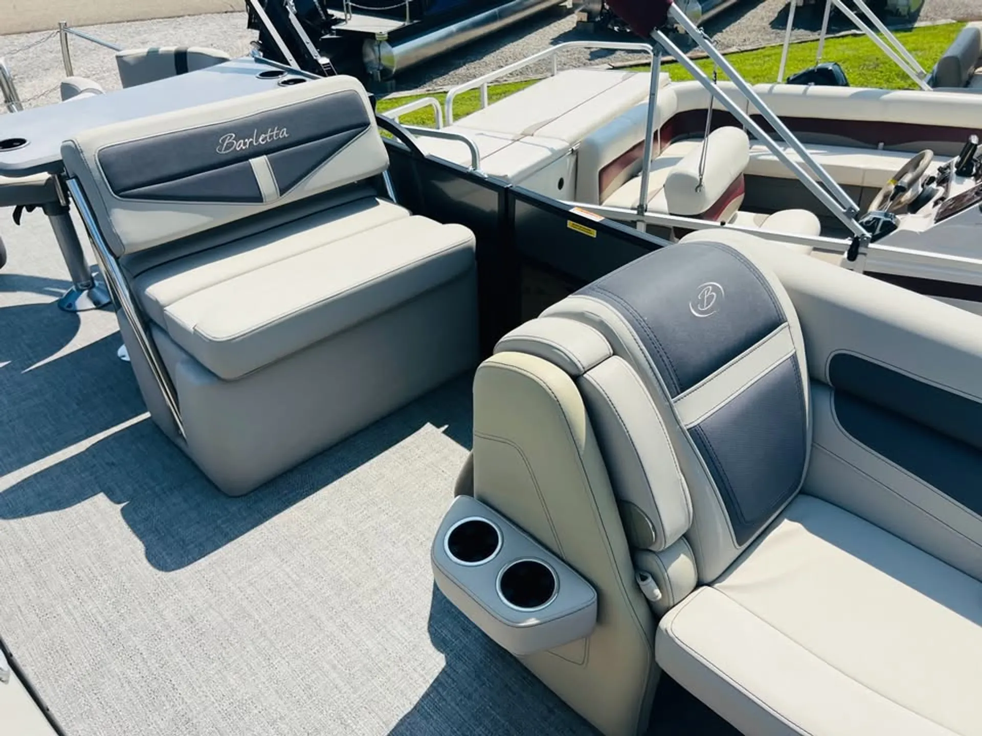 BARLETTA BOATS C24UE TRITOON in Mooresville, NC — photo 5