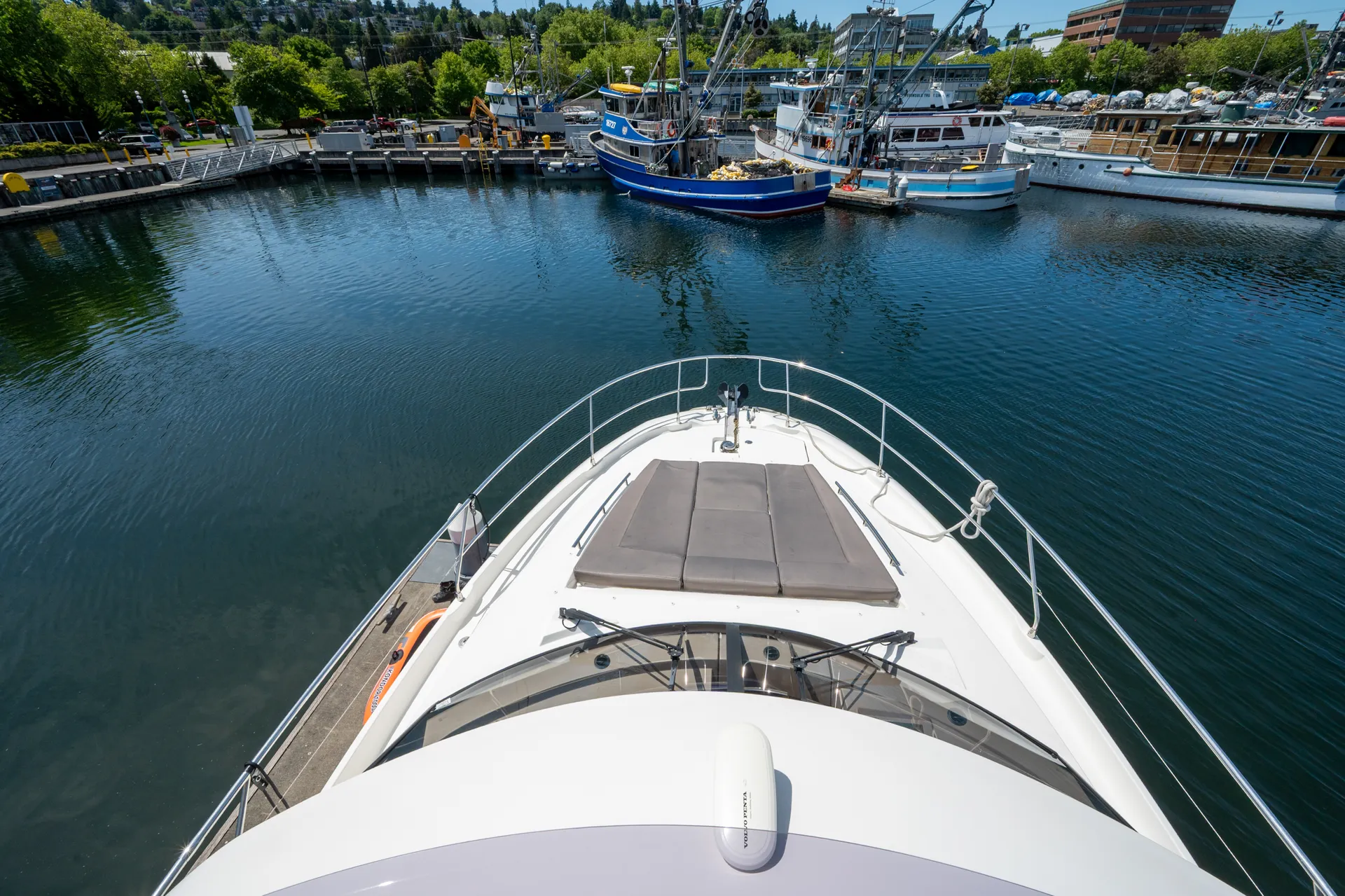 French Luxury 45' Yacht Lake Union & Lake Washington