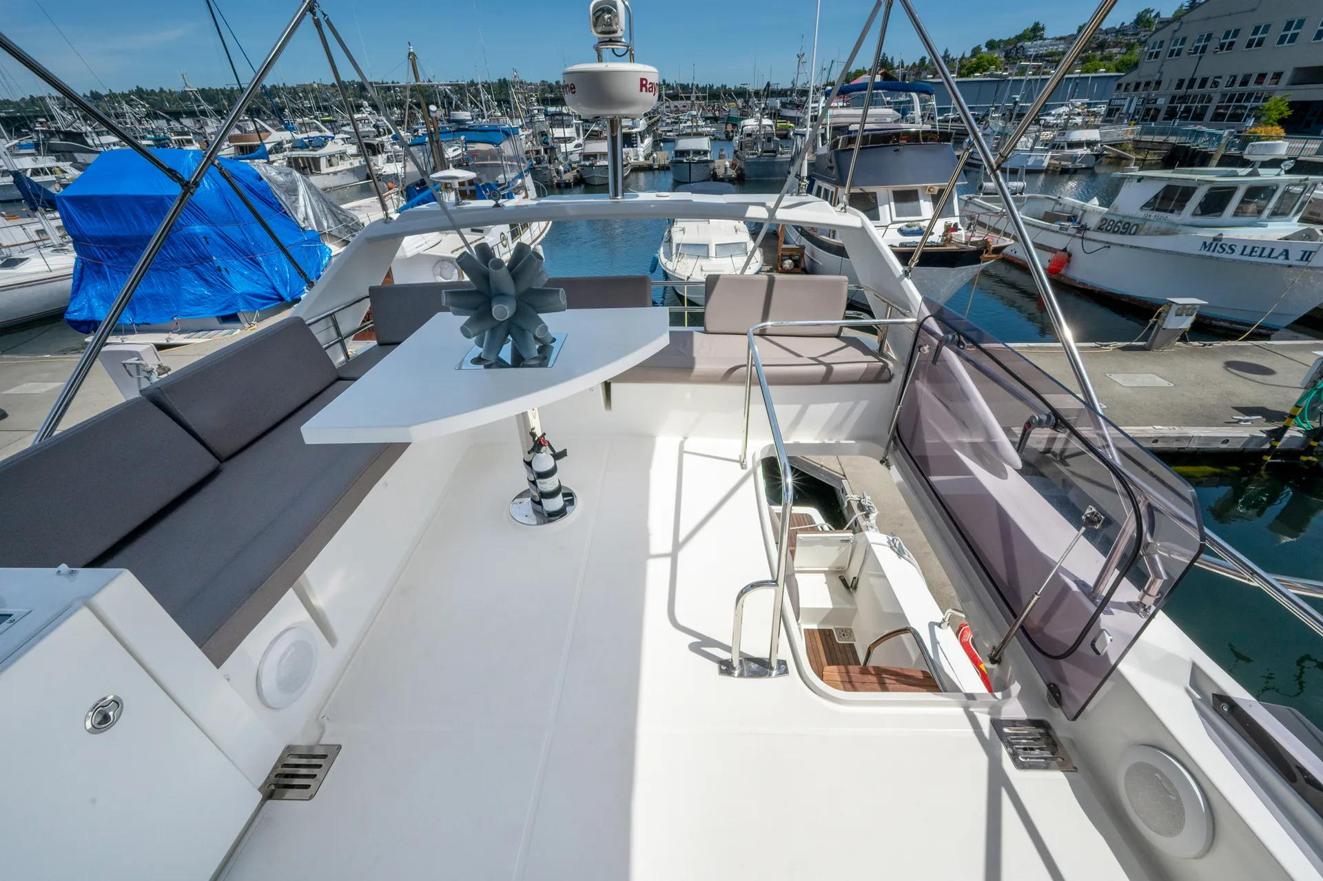 French Luxury 45' Yacht Lake Union & Lake Washington