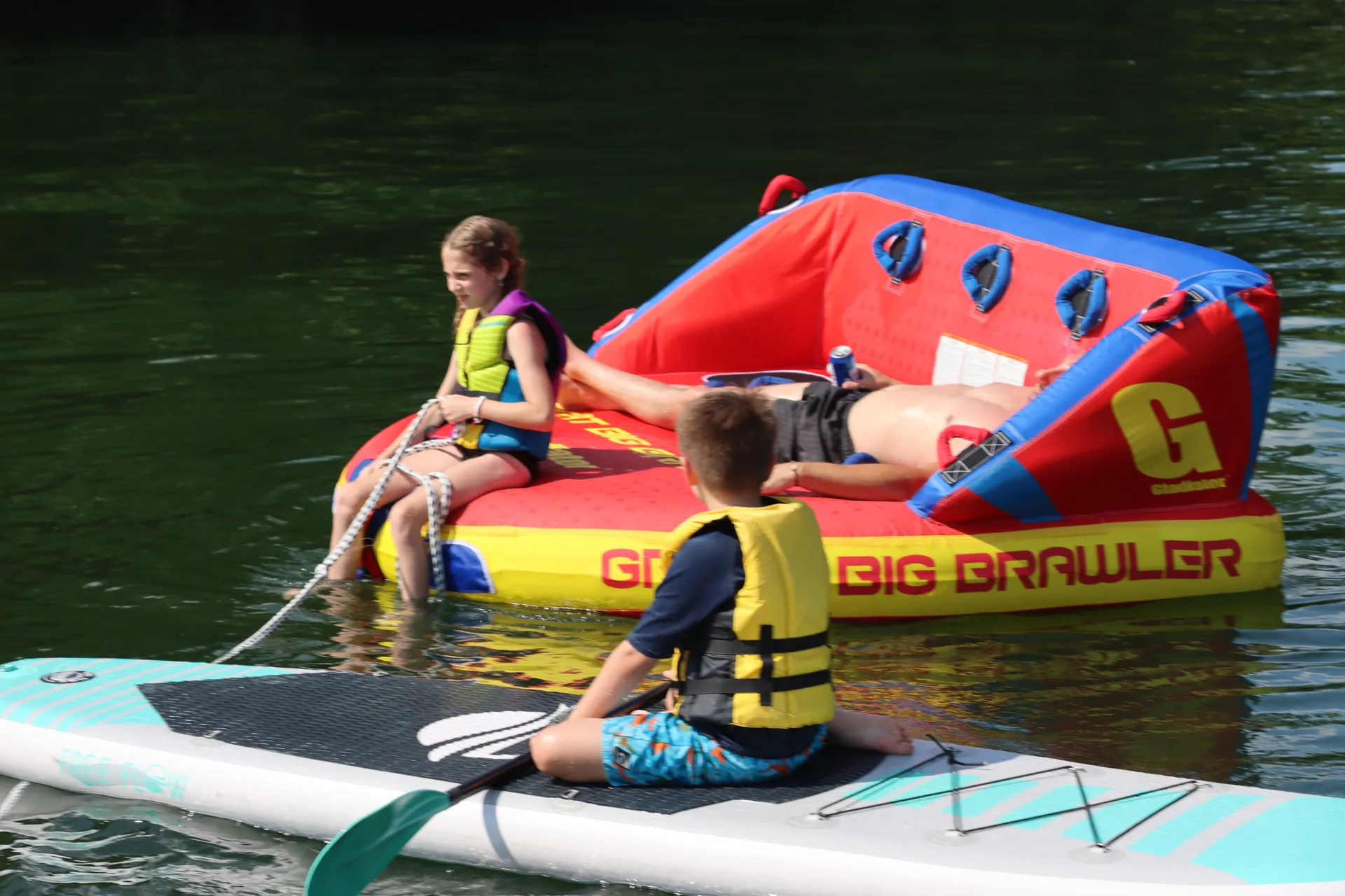 Where Summer Memories Are Made  - Beautiful, Clean 26 Foot Cruiser