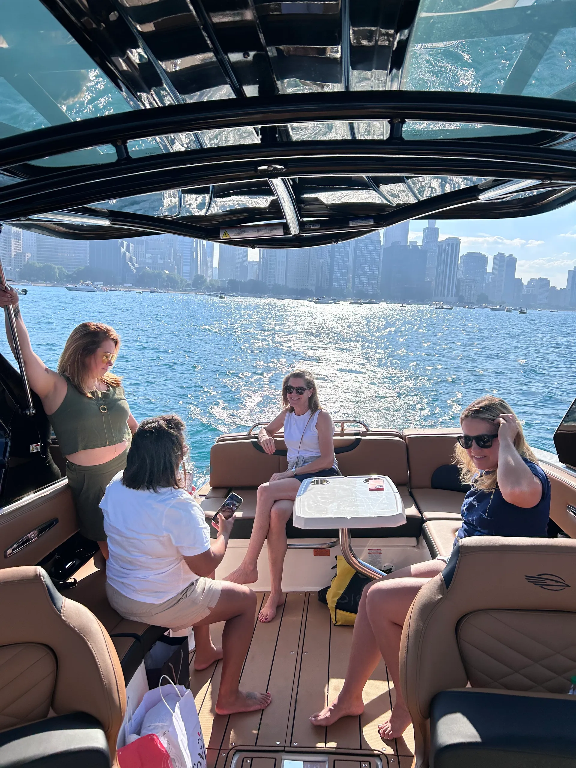 Cruise on the New and Luxurious 2024 Chaparral 30' Yacht!!!