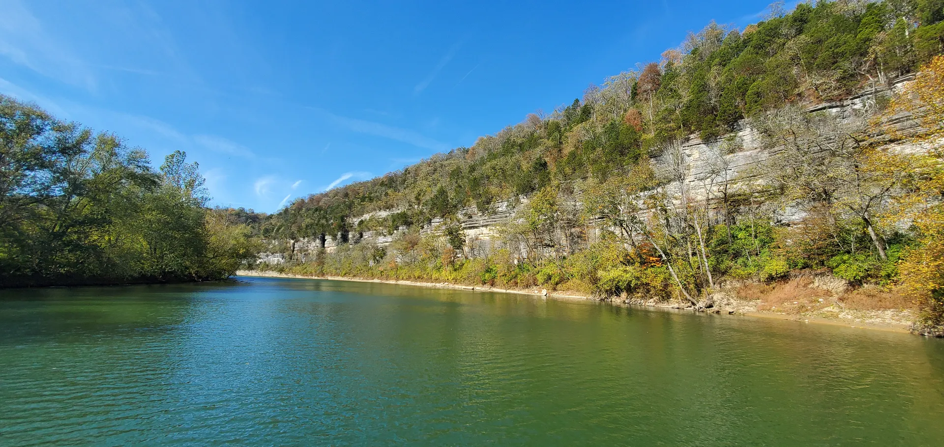 30-Foot Double Deck Pontoon for 6 Passengers with Privy and Shade!