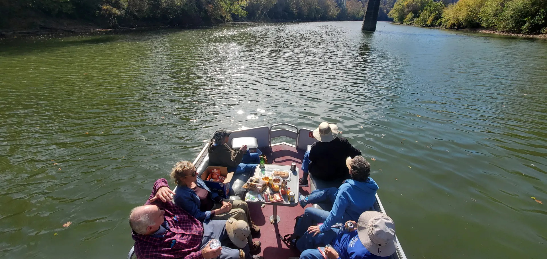 30-Foot Double Deck Pontoon for 6 Passengers with Privy and Shade!