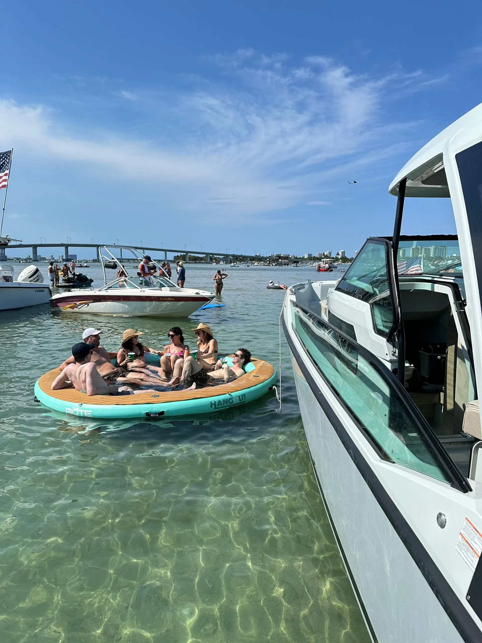 Palm Beach Luxury Cruises